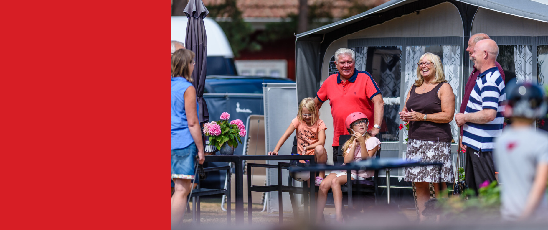 Camping hela säsongen som säsongsgäst hos First Camp. Sommarsäsosng eller vintersäsong.